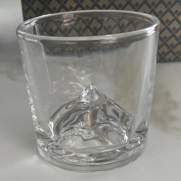 NWT - Everest Whiskey Decanter + 4 Glasses - Barware Gift Set - Picture 6 of 16